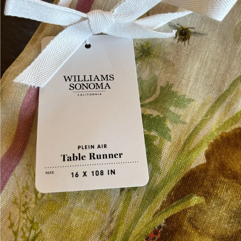 Williams Sonoma NWT discontinued Plein Air Easter linen table runner